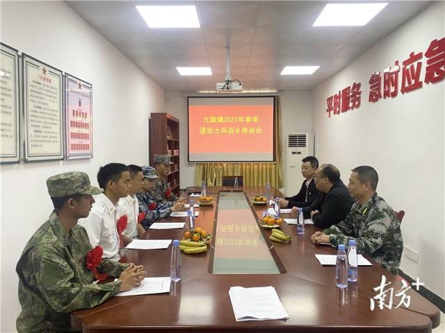 座談會(huì)現(xiàn)場(chǎng)。