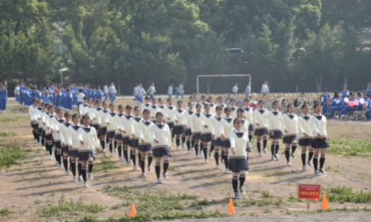 連州市職業(yè)技術(shù)學(xué)校、連州技工學(xué)校舉辦2019年廣播操比賽710.png